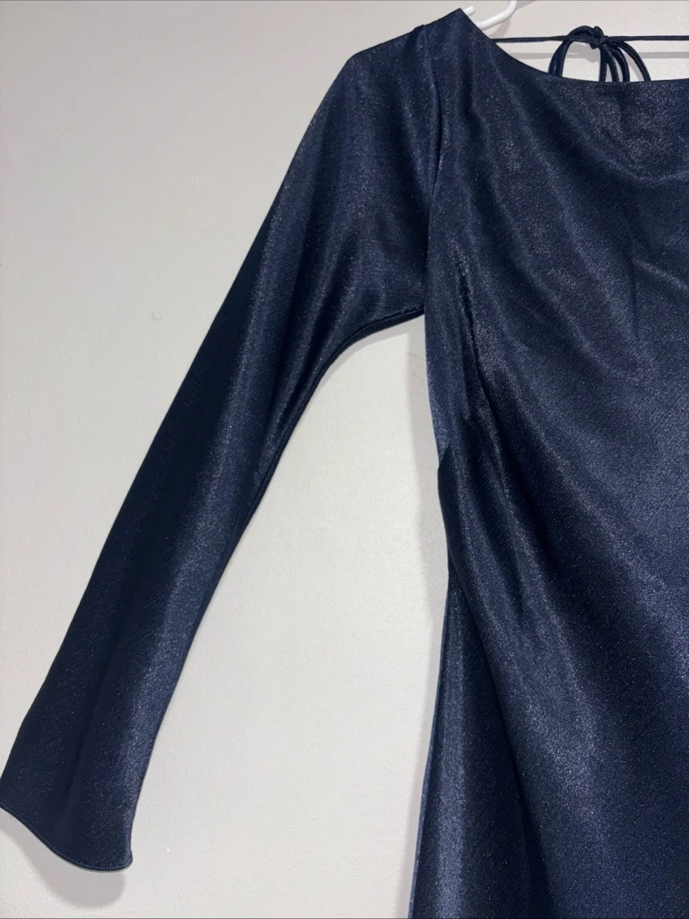 Abercrombie & Fitch Long-sleeve Cowl Back Slip Maxi Dress Women’s Size S Navy